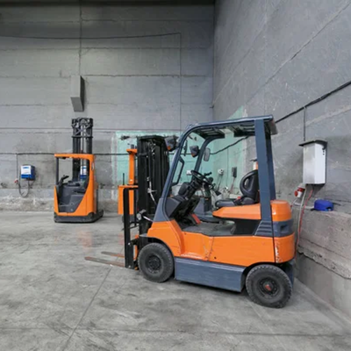 Forklift Battery Charging